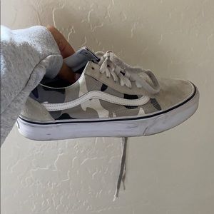 LIMITED EDITION CAMO VANS